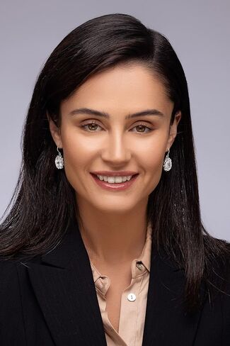 أقراط متدلية من الفضة الإسترليني عيار 925، زهور عتيقة/عتيقة/ملفوفة بالسلك مع مكعب مستدير من الزركونيا تشيكوسلوفاكيا، مؤكسدة، لا تسبب الحساسية، خالية من النيكل والرصاص، مصممة حرفية يدويًا، ظهر سلك فرنسي in Kuwait