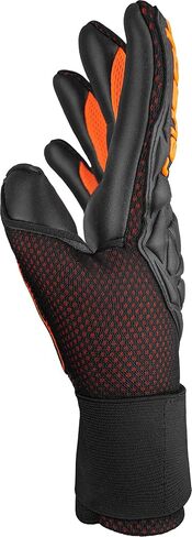 Reusch Attrakt Infinity AirVent Goalkeeper Gloves in Saudi Arabia