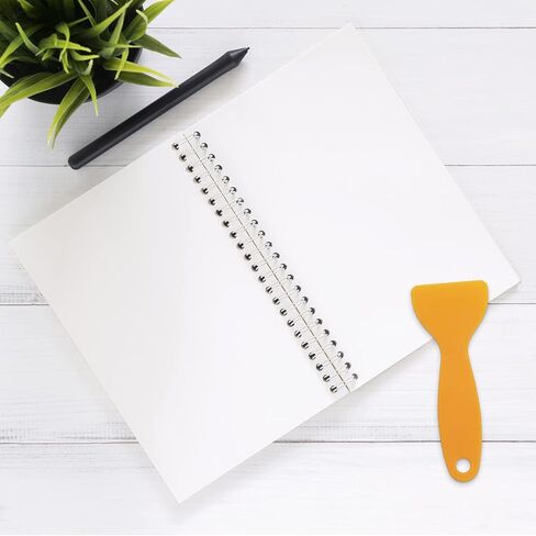 عبوة واحدة من كتاب الملصقات، كتاب ملصقات فارغ قابل لإعادة الاستخدام مع ملعقة بلاستيكية، كتاب تجميع الملصقات وكتاب تجميع الملصقات لمنظم الملصقات وتخزينها (أحمر) in Kuwait