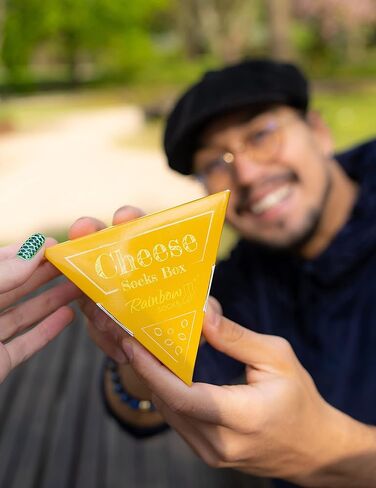 جوارب قوس قزح - جوارب الجبن المرحة للنساء والرجال، الإصدار التالي، أفضل هدية لجميع المناسبات، قطن، زوج واحد in Kuwait