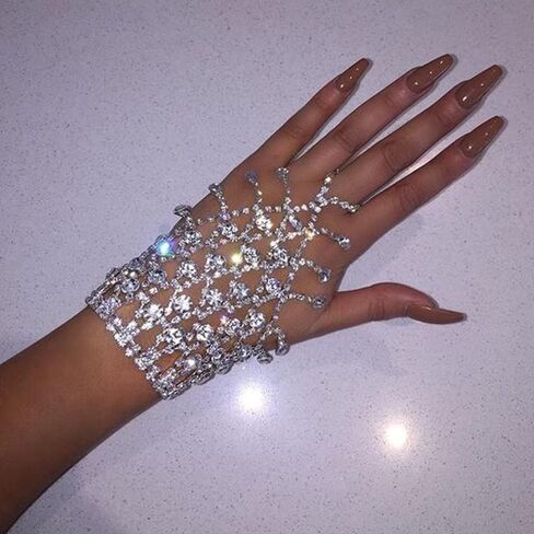 Finger Ring Bracelet for Women Rhinestone Hand Chain Bracelet with Ring Slave Bracelet Hand Harness Bracelet for Girls in Saudi Arabia
