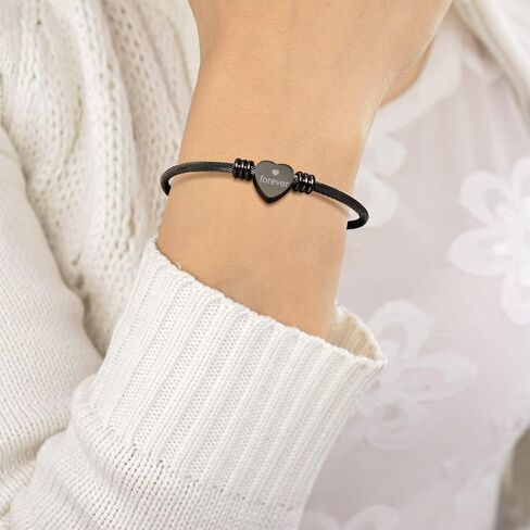 GOLDCHIC JEWELRY سوار مدلاة على شكل قلب يحمل صورًا للنساء والفتيات، أساور من الفولاذ المقاوم للصدأ قابلة للتعديل مخصصة باللون الذهبي/الأسود in Kuwait