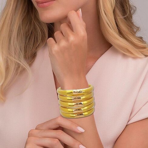 مجموعة أساور سيليكون هلامية ناعمة مملوءة بالجليتر من 5 قطع من YBMYCM، أساور عصرية لامعة كهدية للنساء والفتيات in Kuwait