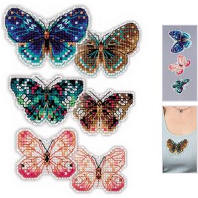 RIOLIS UAB Plastic Canvas KIT, Soaring Butterflies