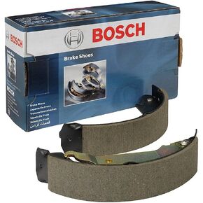 BOSCH BS593R Blue Drum Brake Shoe Set - Compatible With Select Chevrolet Blazer, C1500, C1500 Suburban, K1500; GMC C1500, K1500, Yukon; REAR (Riveted)