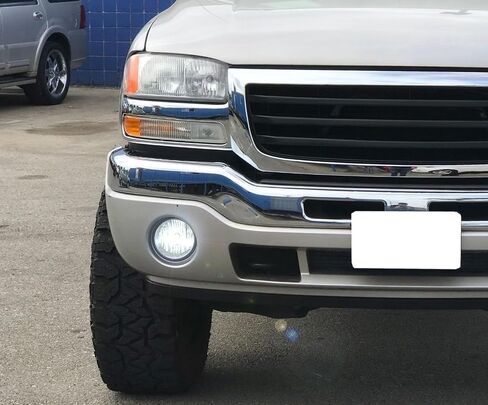 iJDMTOY OEM-Spec Clear Lens Fog Light Kit with 15-SMD Super Bright Xenon White LED Replacement Bulbs Compatible with 2003-2006 GMC Sierra 1500 2500 3500 in Saudi Arabia