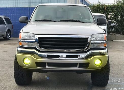 iJDMTOY OEM-Spec Clear Lens Fog Light Kit with 15-SMD Super Bright Xenon White LED Replacement Bulbs Compatible with 2003-2006 GMC Sierra 1500 2500 3500 in Saudi Arabia