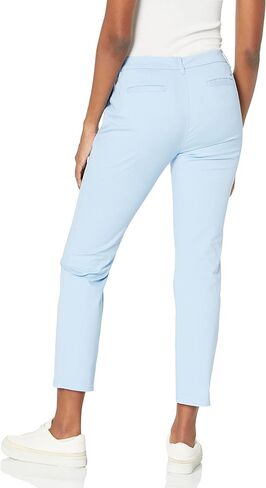 Tommy Hilfiger Women's Relaxed Fit Hampton Chino Pant in Saudi Arabia