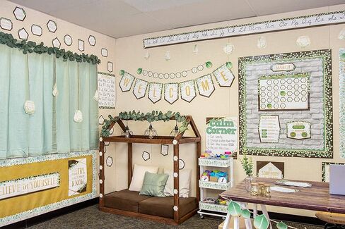 مجموعة لوحة الإعلانات الترحيبية بشعارات الأوكالبتوس من المعلم، بطول 6 أقدام، متعددة الألوان in Kuwait