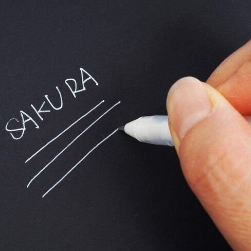 SAKURA GEL PEN GELLY ROLL THIN 0.5MM - WHITE - PROFESSIONAL USE in Saudi Arabia
