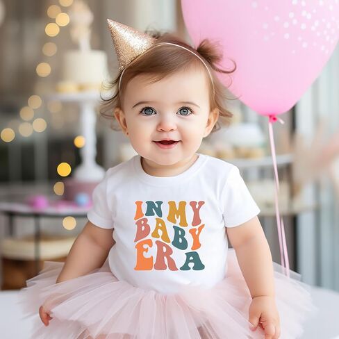 بدلة للجسم In My Newborn/Baby Era، بدلة رومبير مضحكة كلاسيكية لطيفة للإعلان عن الحمل، قميص للأطفال (0-6 أشهر، رومبير بأكمام قصيرة للأطفال) in Kuwait