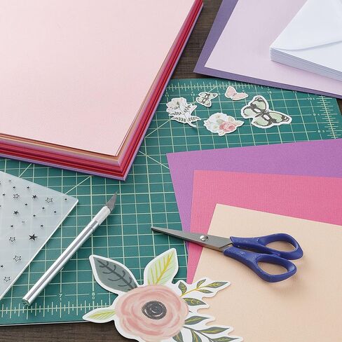 مجموعة متنوعة من البطاقات 12 × 12، 60 ورقة | ورق قصاصات مزخرف فاخر بوزن 80 رطل، قلب صلب | بطاقة مزدوجة الجوانب خالية من الأحماض للحرف الورقية والنقش وصناعة البطاقات | الوردي الأرجواني in Kuwait