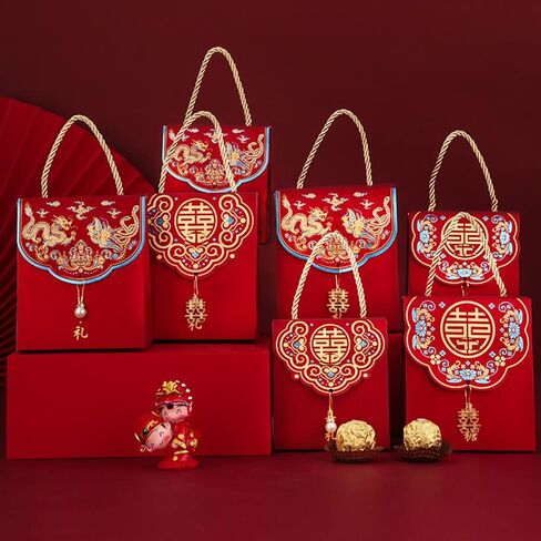 20pcs Chinese Wedding Candy Boxes Wedding Gift Wrapping Bags Portable Chocolate Treat Gift Packing Boxes for Bridal Shower Birthday Wedding Party Decoration(Clover) in Saudi Arabia