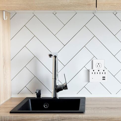 3 منافذ شريط طاقة 3 منافذ مع 2 منافذ USB، موسع متباعد لمنفذ حماية التيار الزائد، محول حائط مؤرض متعدد منافذ التوصيل، قابس مستقطب، صنبور مخرج، مدرج ETL، 125 فولت، 15 أمبير، بحد أقصى 1875 وات، أبيض in Kuwait