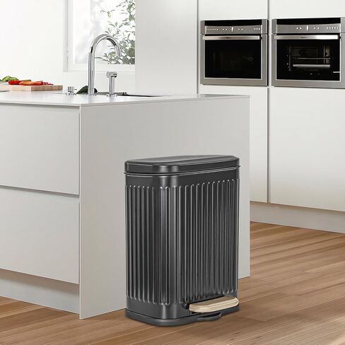 سلة مهملات المطبخ TWT مع غطاء ودواسة قدم، سلة قمامة صغيرة من الفولاذ المقاوم للصدأ سعة 6 لتر/1.6 جالون مع دلو داخلي قابل للإزالة وإغلاق ناعم لغرفة المعيشة والحمام وغرفة النوم (أسود) in Kuwait