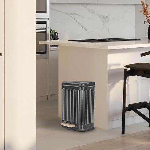 سلة مهملات المطبخ TWT مع غطاء ودواسة قدم، سلة قمامة صغيرة من الفولاذ المقاوم للصدأ سعة 6 لتر/1.6 جالون مع دلو داخلي قابل للإزالة وإغلاق ناعم لغرفة المعيشة والحمام وغرفة النوم (أسود) in Kuwait