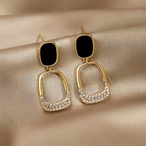 2023 New 925 Silver Post Black Geometric Square Earrings Shiny Zirconia Earrings For Women Girls in Saudi Arabia
