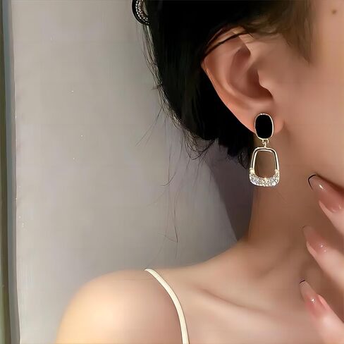 2023 New 925 Silver Post Black Geometric Square Earrings Shiny Zirconia Earrings For Women Girls in Saudi Arabia