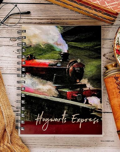 CON*QUEST Conquest Journals Harry Potter Hogwarts Express Notebook، 200 صفحة، غلاف حلزوني، أغطية أمامية وخلفية مغلفة، دفتر عالم السحرة الرسمي in Saudi Arabia