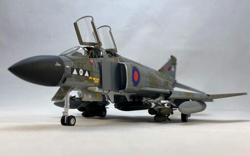مجموعة هدايا Airfix Model Airplane Kit - A06019A Mcdonnell Douglas Phantom FG.1/FGR.2، مجموعات نماذج الطائرات البلاستيكية للبالغين والأطفال 14+، مستوى المهارة 3، نماذج الطائرات العسكرية WW2 بمقياس 1:72 in Saudi Arabia