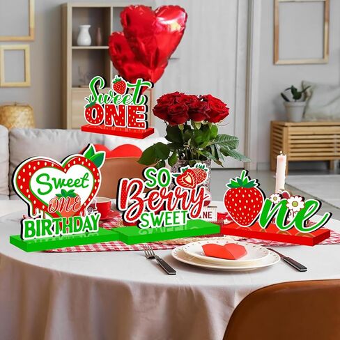 4 قطع زينة عيد ميلاد الفراولة الحلوة لطاولة واحدة خشبية قطعة مركزية التوت ديكور عيد الميلاد الأول ديكورات طاولة خشبية حلوة عيد ميلاد واحد ديكور صينية خشبية متدرجة لعيد الميلاد الأول in Kuwait