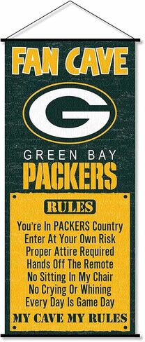 لافتة من Green Bay Packers Man Cave Fan، لتمرير الباب على الحائط in Saudi Arabia
