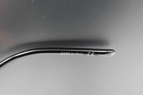 سان لوران كلاسيك 11 M 001 أسود/رمادي in Kuwait