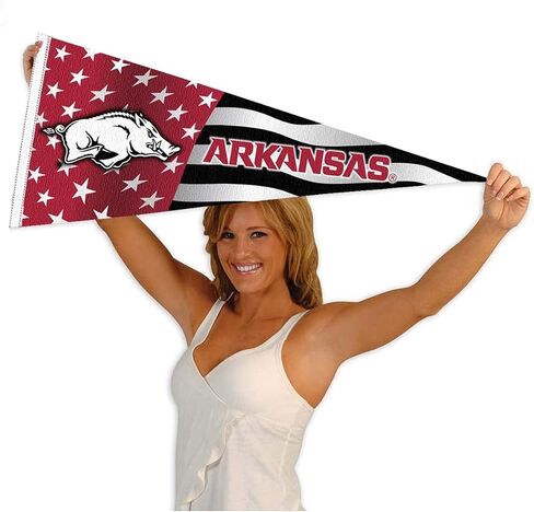 أركنساس Razorbacks الأمة الولايات المتحدة الأمريكية النجوم والمشارب راية راية العلم in Saudi Arabia