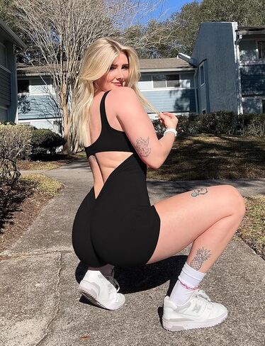 VVX Jumpsuits for Women One Piece Workout Jumpsuit Short Sleeveless V Back Bodycon Scrunch Butt Lifting Yoga Rompers in Saudi Arabia