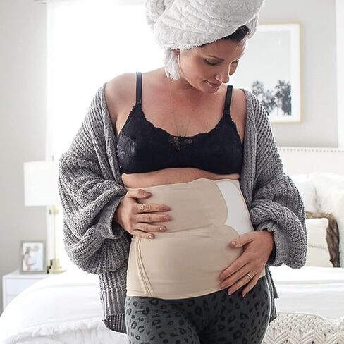 Belly Bandit Luxe Postpartum Belly Wrap - Adjustable Abdominal Binder with Five Levels of Targeted Compression for Recovery - Supports Core and Waist After C-Section or Natural Birth - Nude, Small in Kuwait