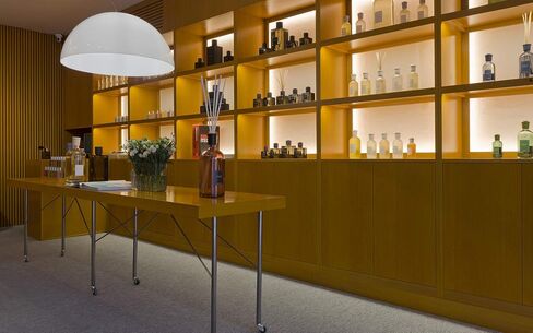 MILANO Tessuto - Decor Reed Diffuser 250 ML in Saudi Arabia