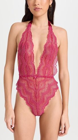 بدلة ناتاليا للسيدات من Journelle in Kuwait