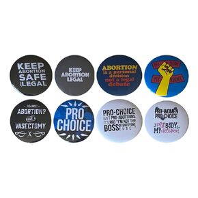 أزرار Pro Choice - دبابيس حقوق الإجهاض - مجموعة Save Roe v Wade المكونة من 8 قطع، 2.25 بوصة in Kuwait