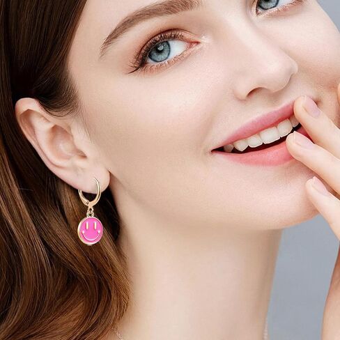 أقراط Preppy للفتيات في سن المراهقة النساء ابتسامة الوجه دلايات قلادة الذهب الصغيرة Huggie هوب استرخى إسقاط أقراط العصرية مجوهرات هدايا in Saudi Arabia