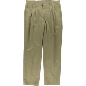LEE Men's Stain-Resistant Relaxed-Fit Pleated Pant in Kuwait