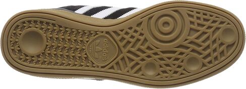 حذاء تزلج بيزنيتز للرجال من أديداس أوريجينالز in Kuwait