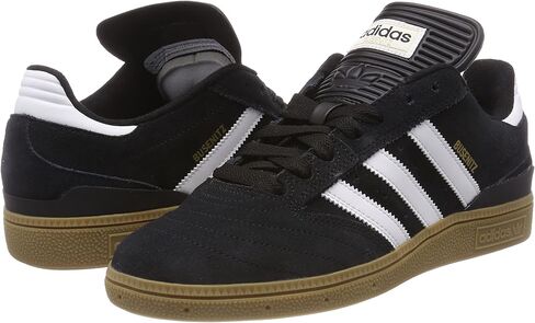 حذاء تزلج بيزنيتز للرجال من أديداس أوريجينالز in Kuwait