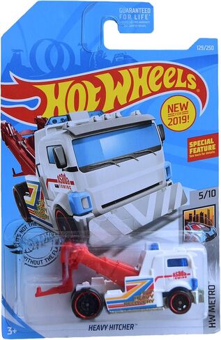 Hot Wheels Metro Series 5/10 Heavy Hitcher 129/250, White/red in Saudi Arabia