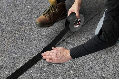 شريط 3M Premium Matte Cloth (Gaffers) GT2، عالي القوة، للاستخدام الداخلي/الخارجي، أسود، 48 مم × 50 م، 11 مل، 1 لفة، 98514 in Saudi Arabia