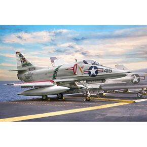 Italeri 2826 A-4E/F/G Skyhawk, 1:48 Scale, Model Kit, Plastic Model Assembly, Model Making, IT2826