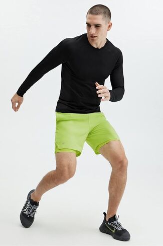 Fabletics Men's The Fundamental Short (Lined), Workout, Running, Training, Gym, Yoga, Ultra Lightweight, Athletic, 7" Inseam, XL, Vivid Lime in Kuwait