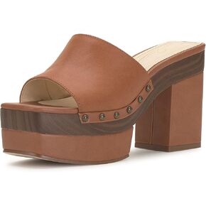 صنادل Charlete للسيدات من Jessica Simpson