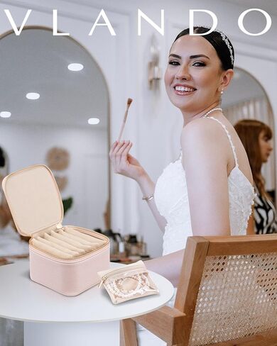 صندوق مجوهرات للسفر من Vlando مع 6 سحاب حقيبة مجوهرات للسفر وحقيبة مستحضرات التجميل وحقيبة فرش المكياج للهدايا والنساء والفتيات in Kuwait