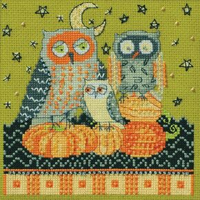 Mill Hill Autumn Owls Beaded Counted Cross Stitch Kit 2024 Debbie Mumm Artful Owls Collection DM302413, 5 inches x 5 inches, Multicolor
