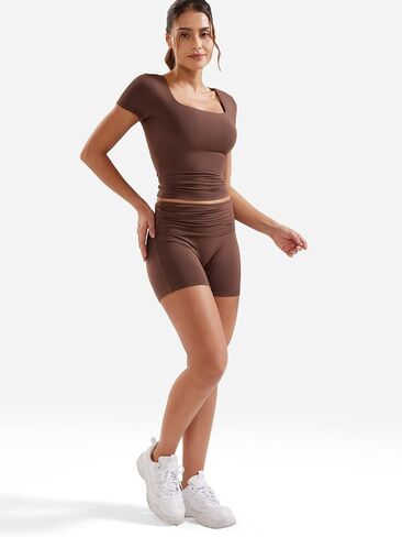 YEOREO Lounge Sets for Women 2 Piece Short Sleeve Square Neck Tops Casual Outfits Fold Over Shorts Workout Tracksuit in Saudi Arabia