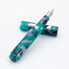 قلم حبر MONTEVERDE USA MVP - خرطوشة، قطارة (خلاصات خضراء) - طرف كعب - قلم فاخر رائع للرجال والنساء - مثالي للمكتب، والأعمال التجارية، والمدرسة، والهدايا، والمذكرات، والتوقيعات