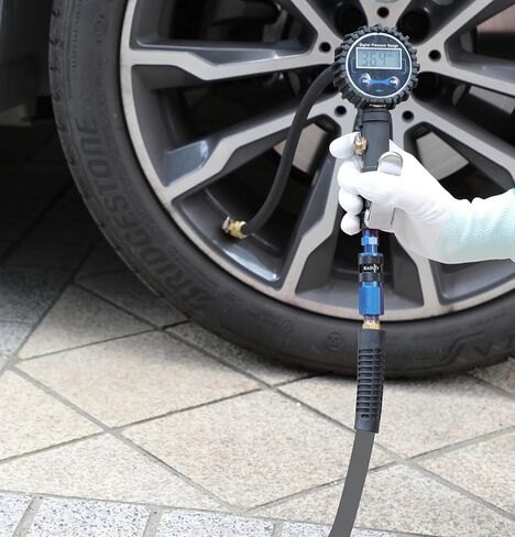 خرطوم هواء هجين 3/8 بوصة. × 3 أقدام، خرطوم ضاغط هواء خفيف الوزن ومرن ومتين مع قارنة توصيل سريعة عالمية من الألومنيوم ومقبس صناعي، رمادي in Kuwait