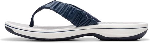 Clarks Women's Breeze Rae Flip-Flop in Saudi Arabia