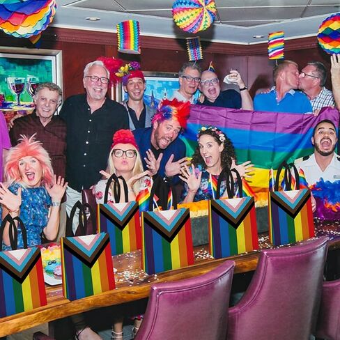 HABDJILTY 20 عبوة من أكياس هدايا Happy Pride غير المنسوجة، حقائب هدايا للحفلات المنزلية، لوازم المكتب in Kuwait