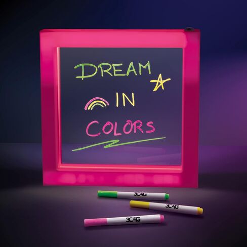 ثلاثة هتافات للفتيات - إنها مضاءة! لوحة رسائل مضيئة - لوحة رسائل LED مع علامات مسح جافة - لافتة رسائل مضيئة باللون الوردي مقاس 9 × 9 بوصة للفتيات والمراهقين والمراهقين - 1 لوحة مضيئة و3 علامات نيون in Kuwait